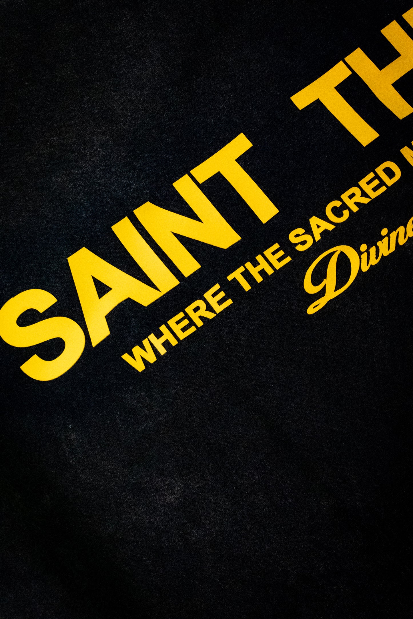 SAINT THEORY DIVINE THREADS NEGRO DESVANECIDO AMARILLO