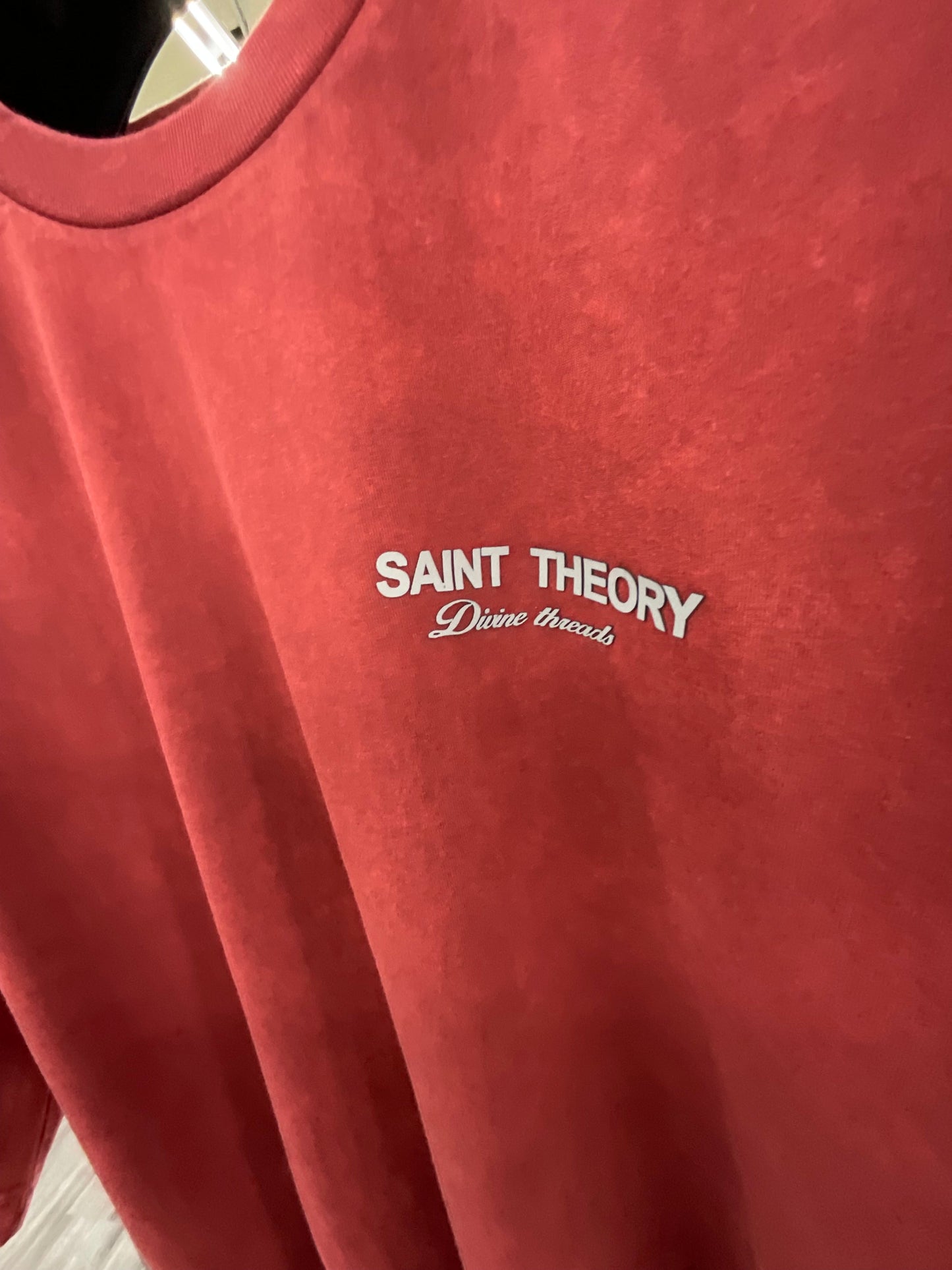 SAINT THEORY T SHIRT HILOS DIVINOS VINO WASHED/VINO